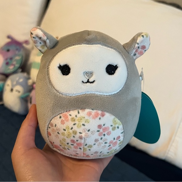 Squishmallows Elea the Floral Lamb 5” Stuffed Plush - Picture 1 of 3